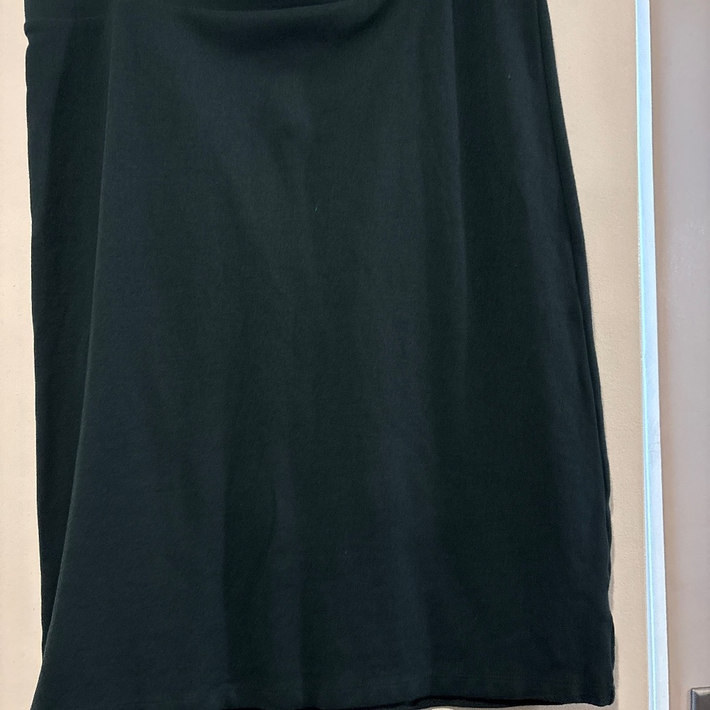 Midi knit skirt